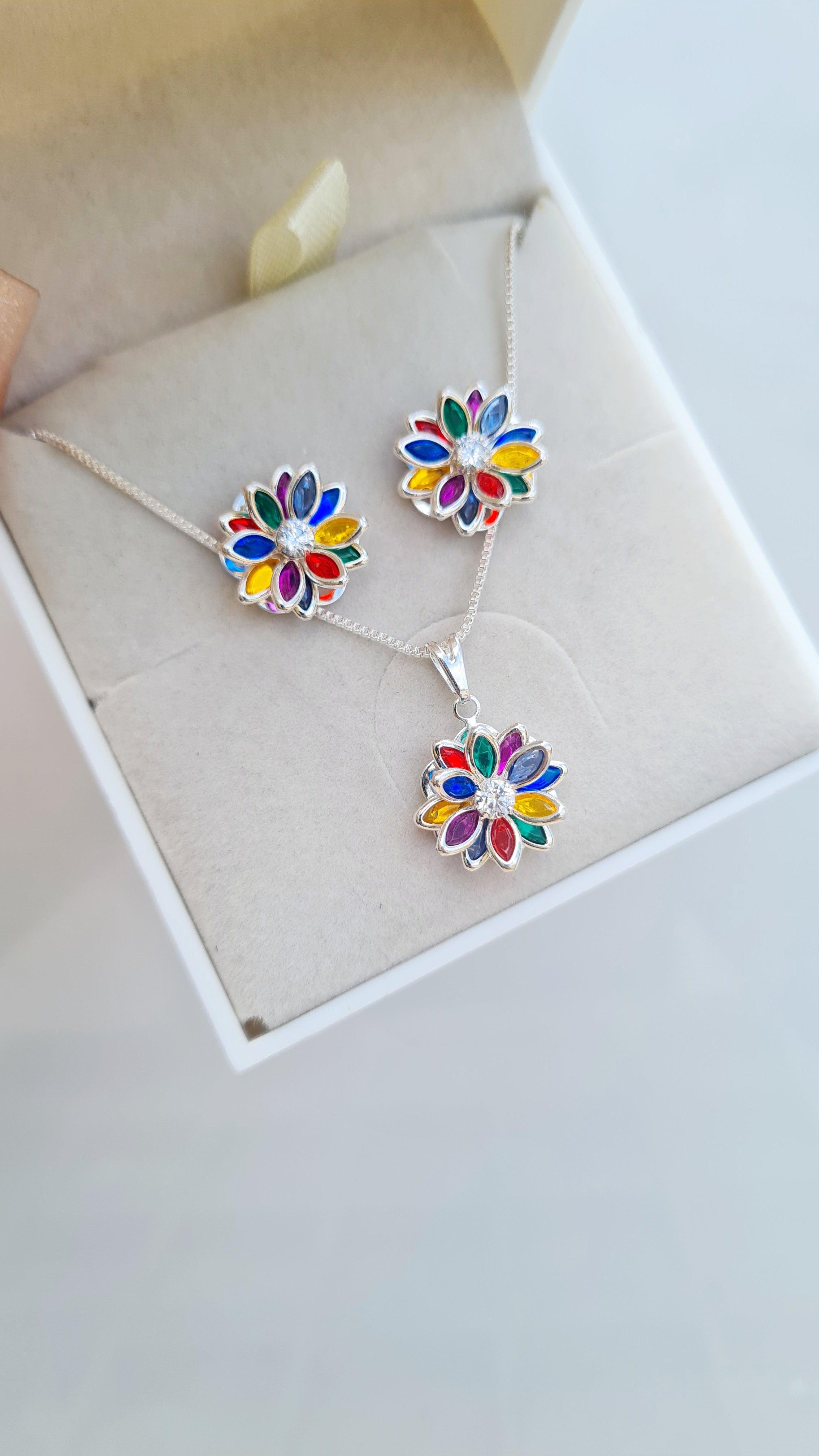 Conjunto Flor Colorida