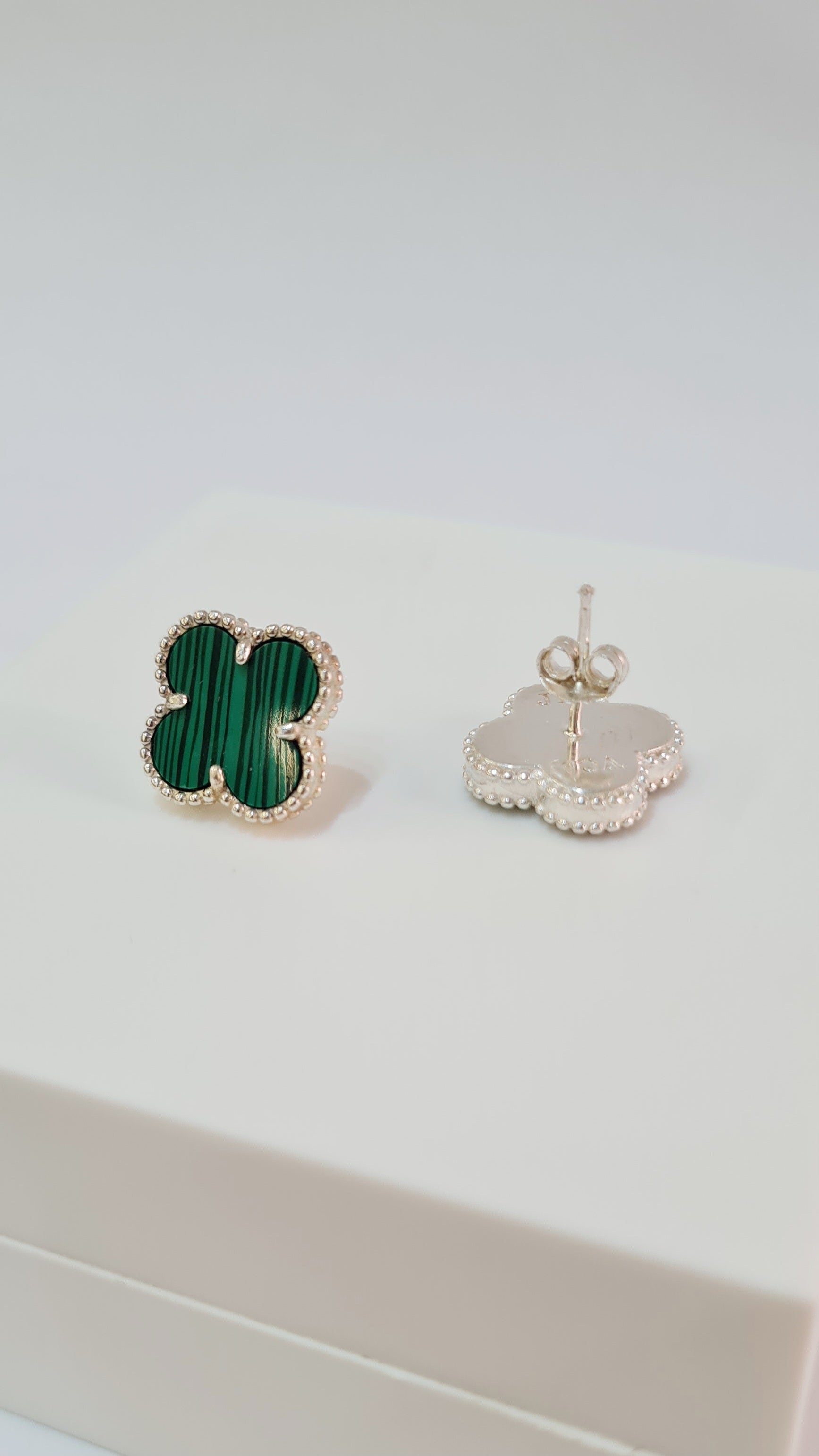 Brinco Trevo em Prata 925