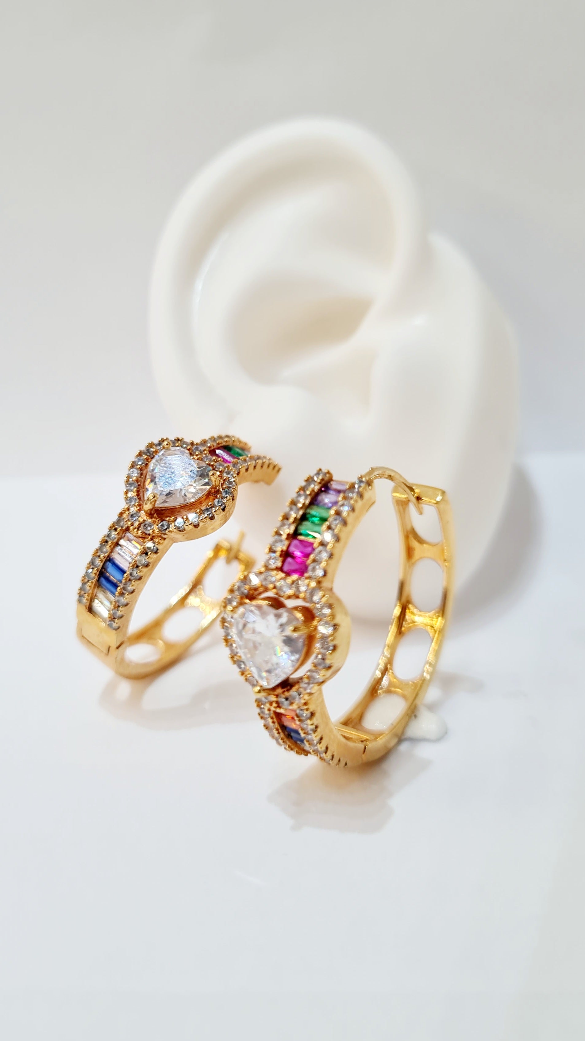 Brinco Coração Rainbow