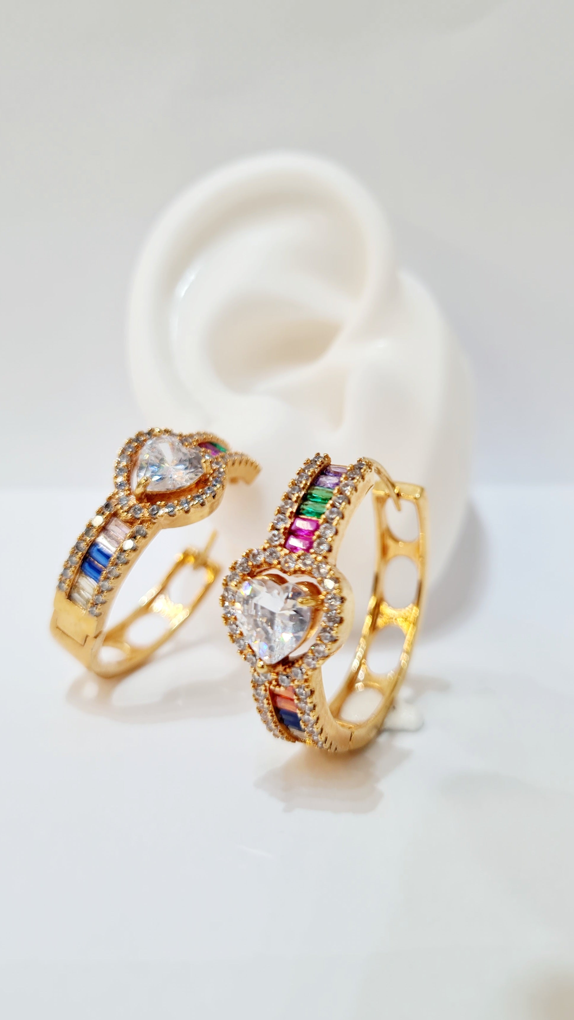 Brinco Coração Rainbow