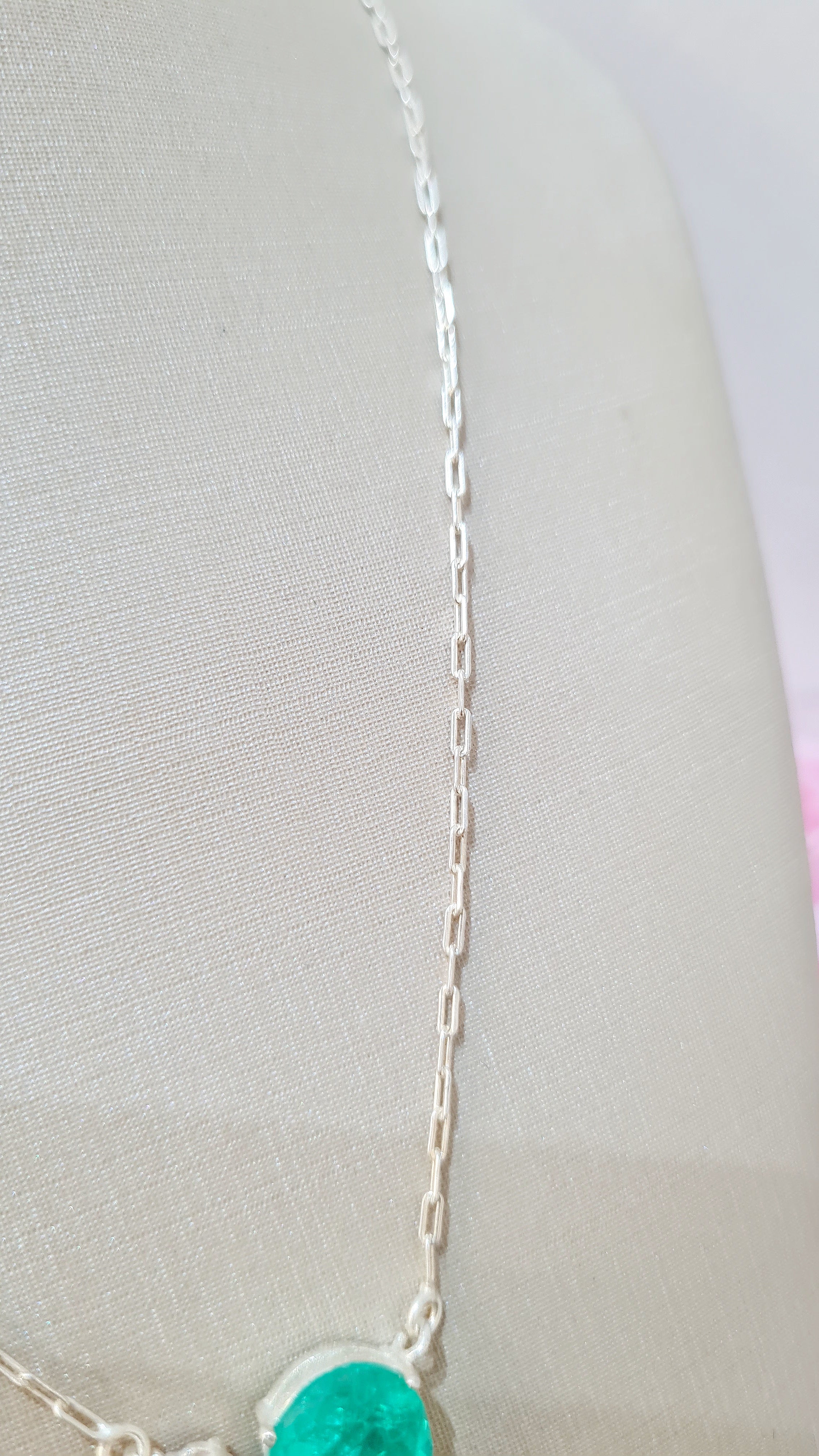 Colar em Prata 925 com Pedra Verde