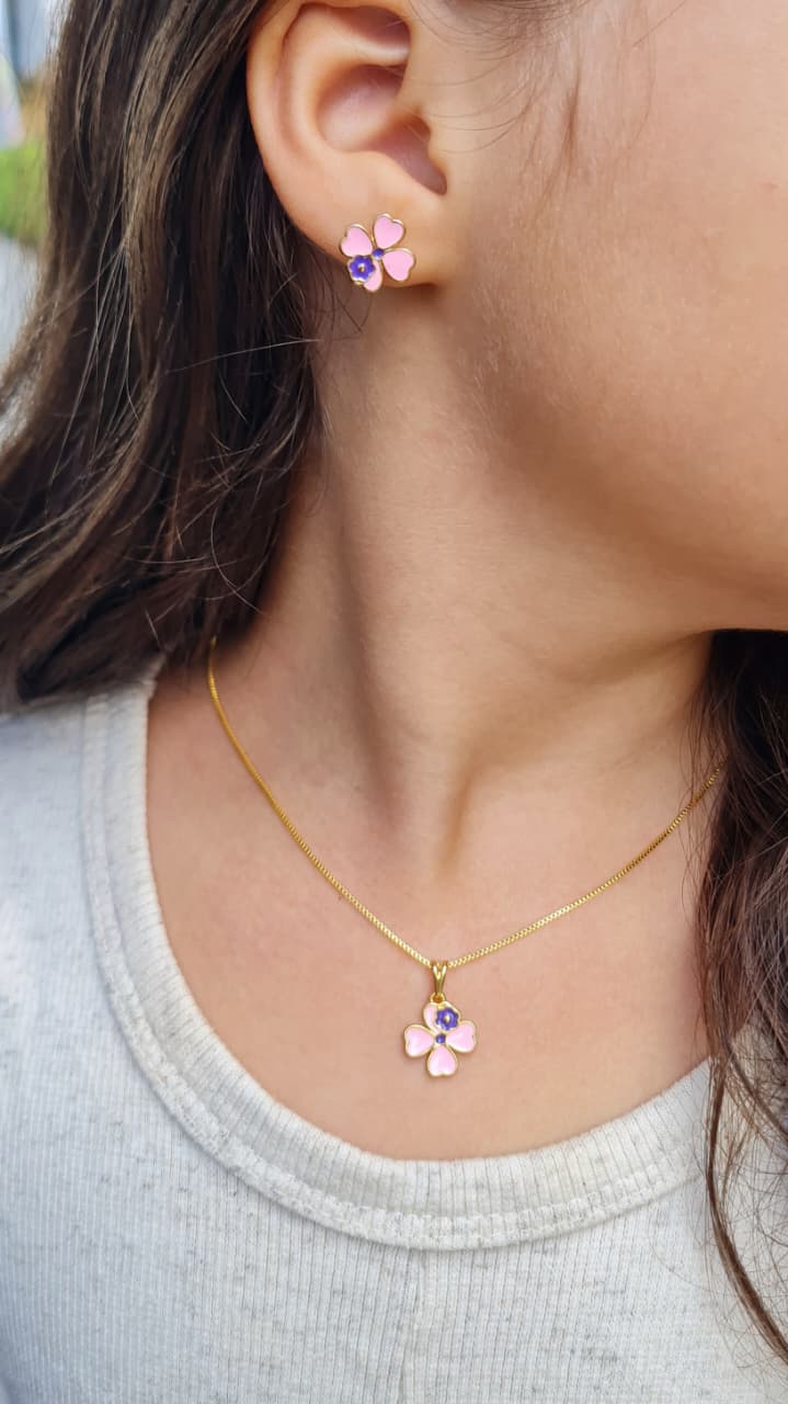 Conjunto Infantil Flor Rosa