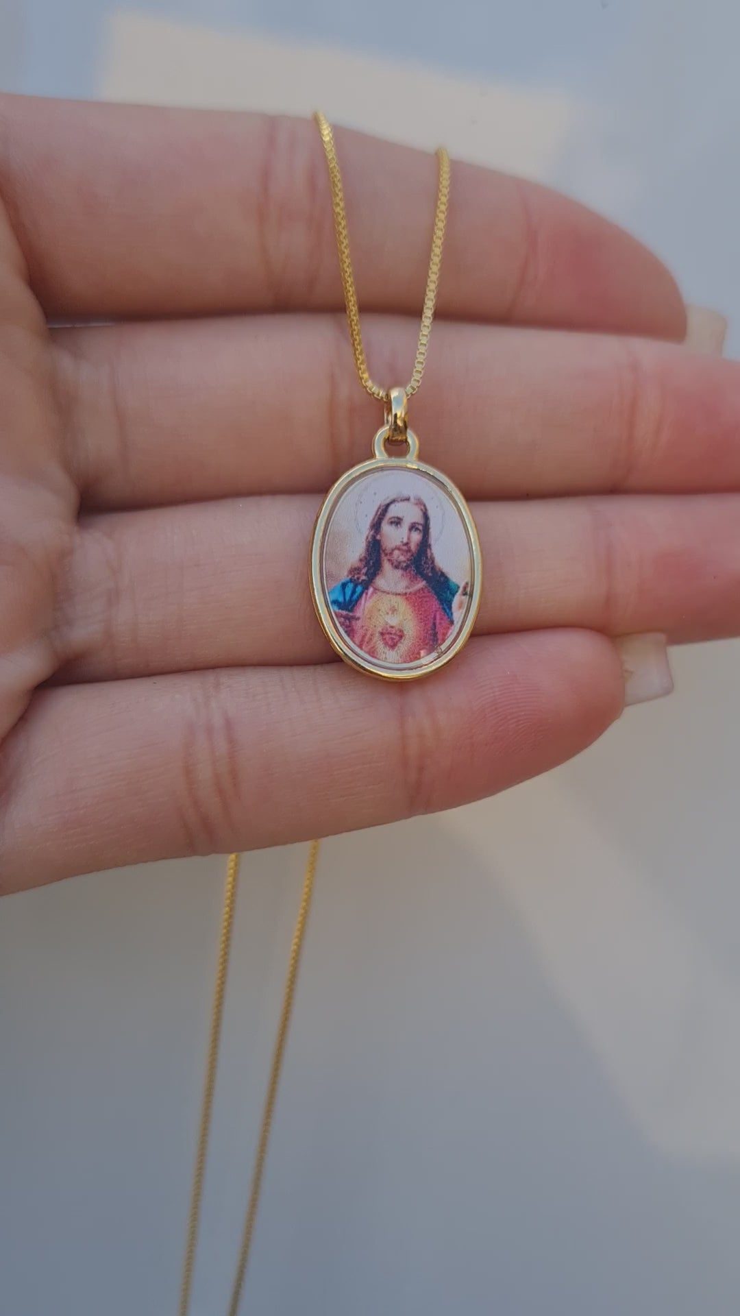 Colar Sagrado Coração de Jesus