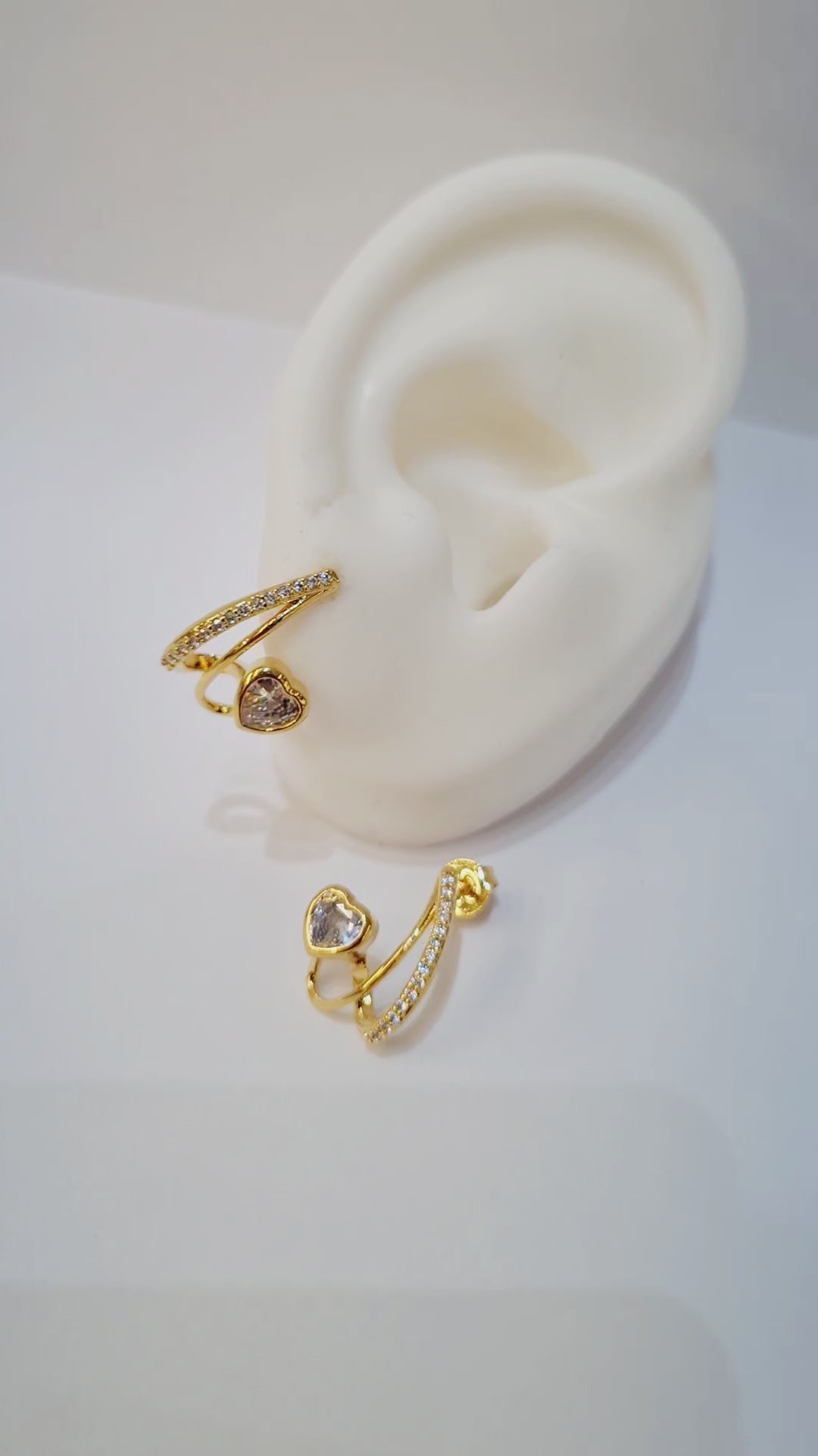 Brinco Coração com Zircônia