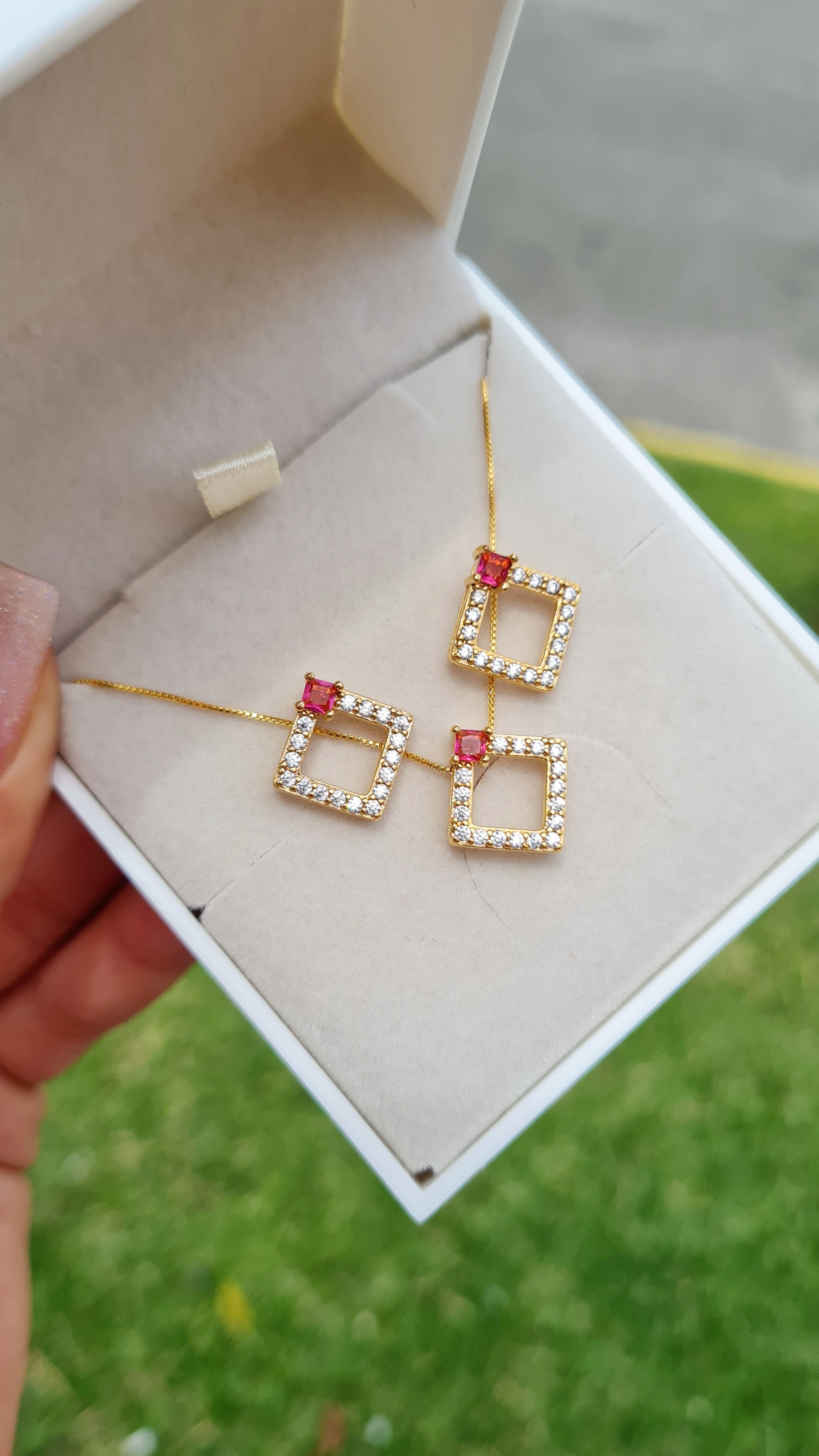 Conj Quadrado Cravej BR