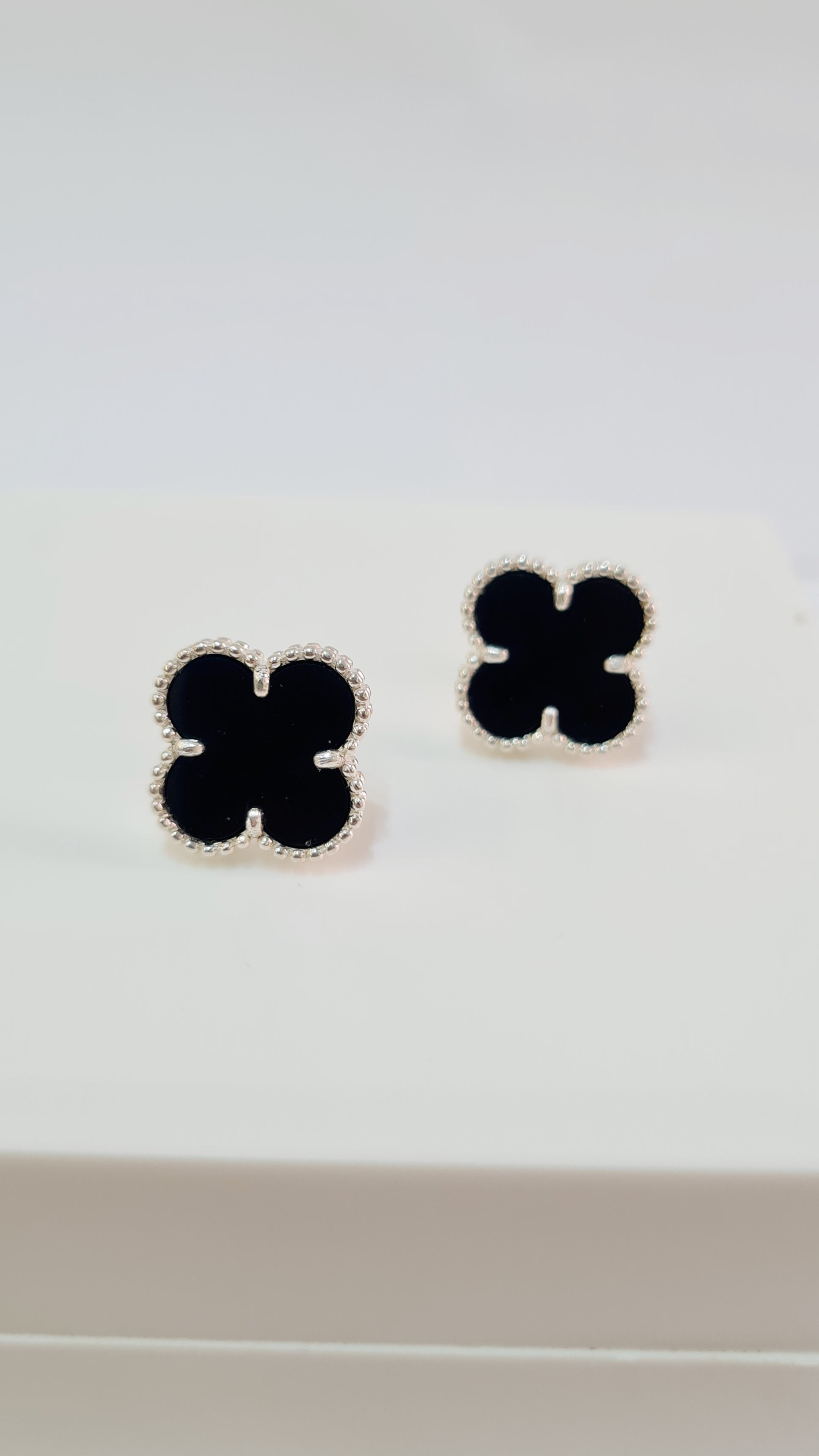 Brinco Trevo em Prata 925