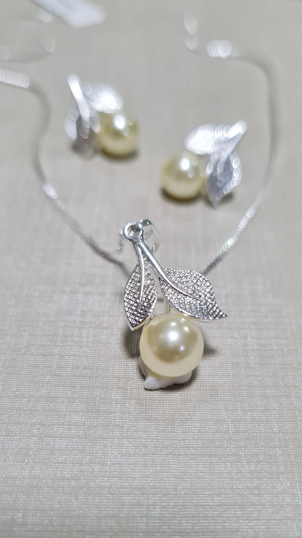 Conjunto Pérola com Folhas