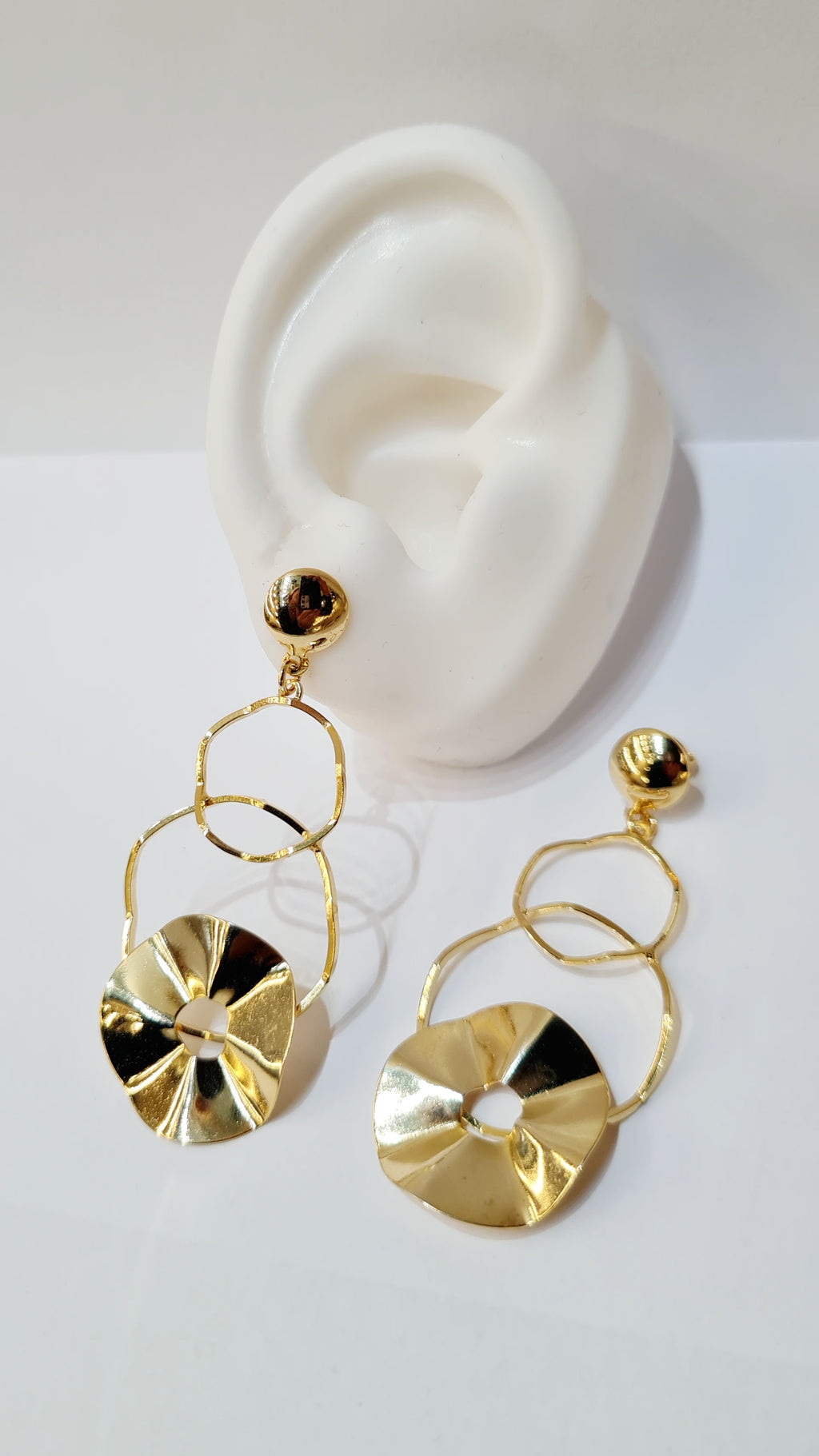 Brinco Geométrico Moderno