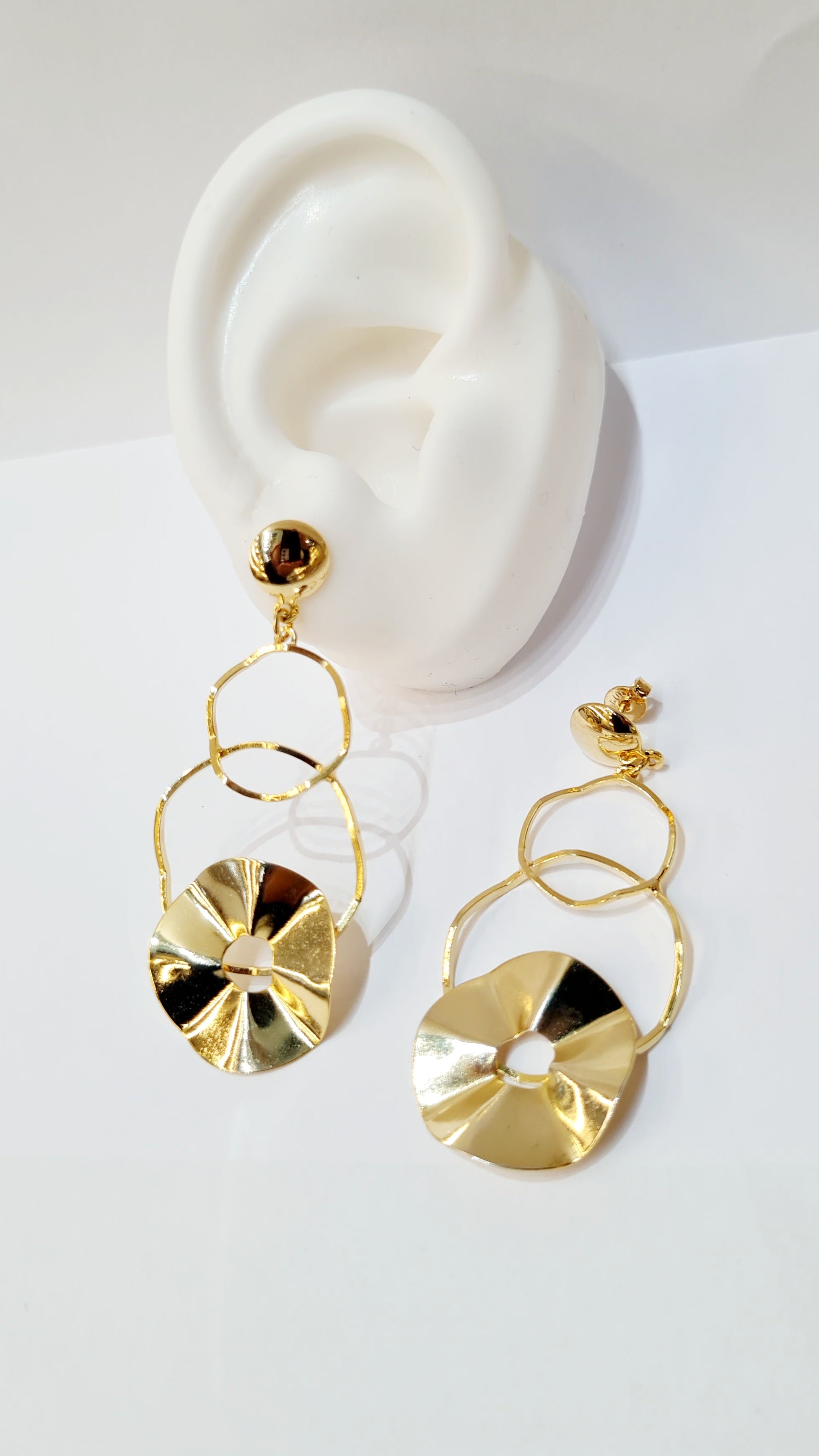 Brinco Geométrico Moderno