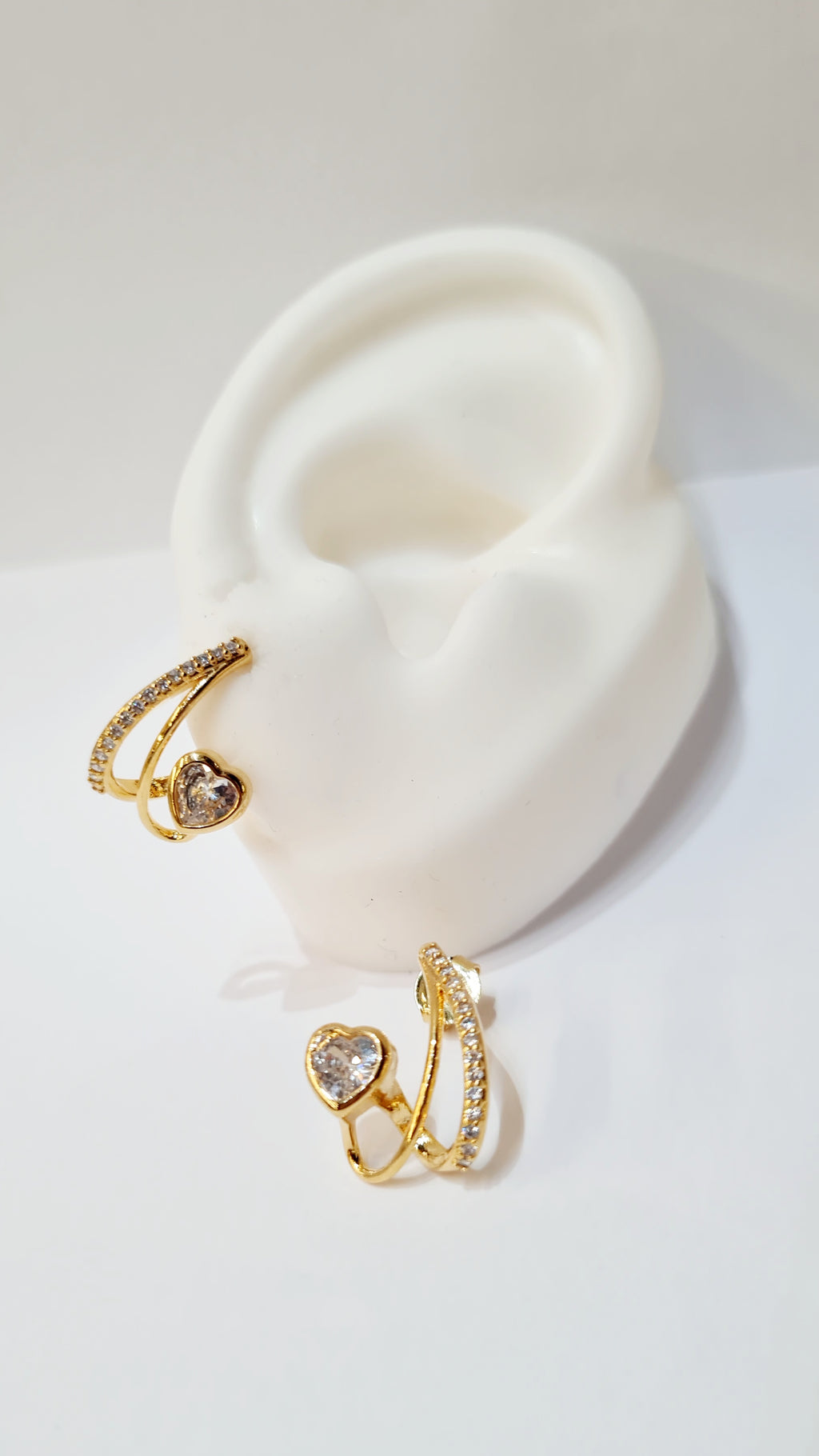 Brinco Coração com Zircônia