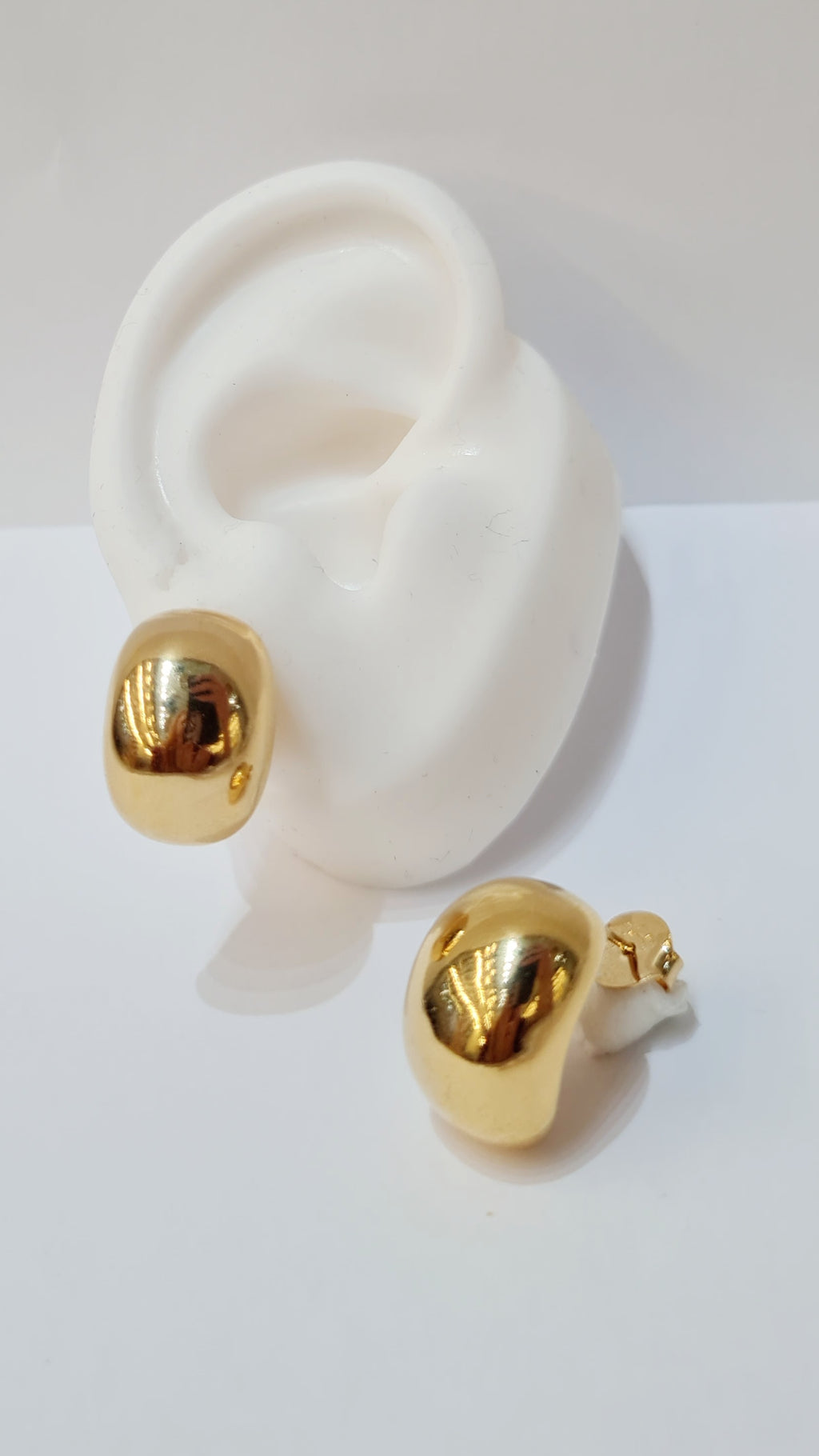 Brinco Meia Argola Grossa