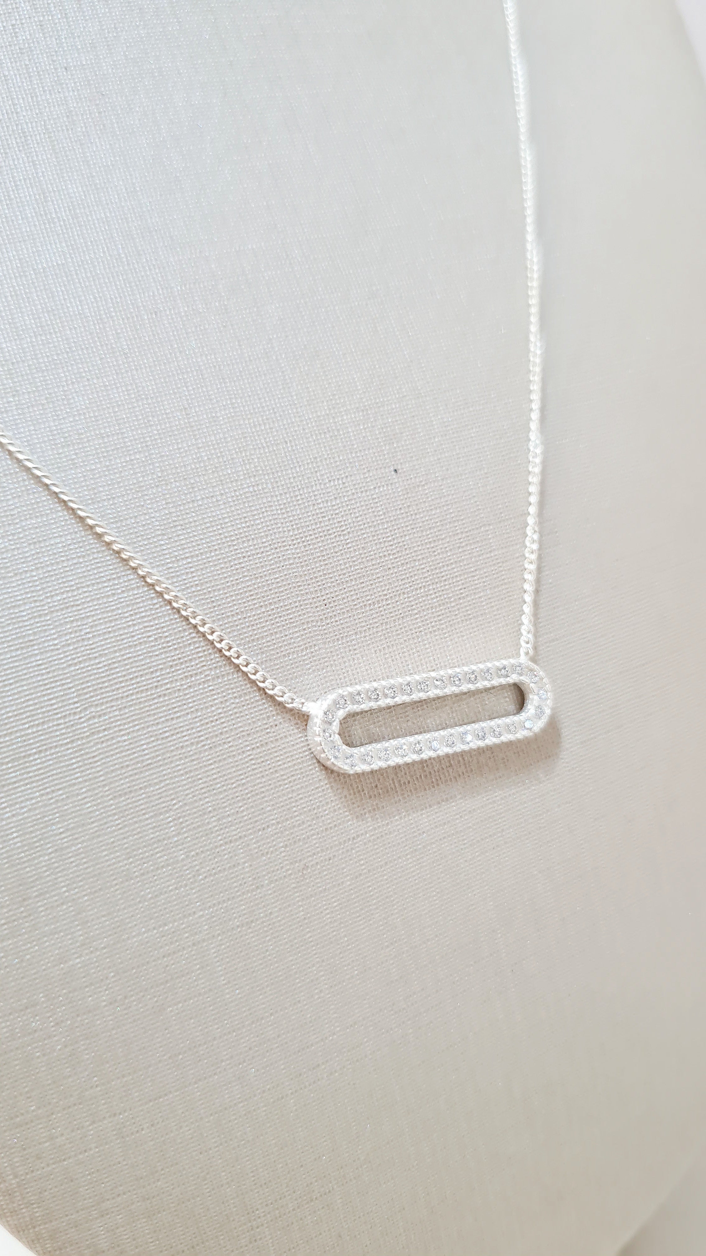 Colar em Prata 925 com Zircônias