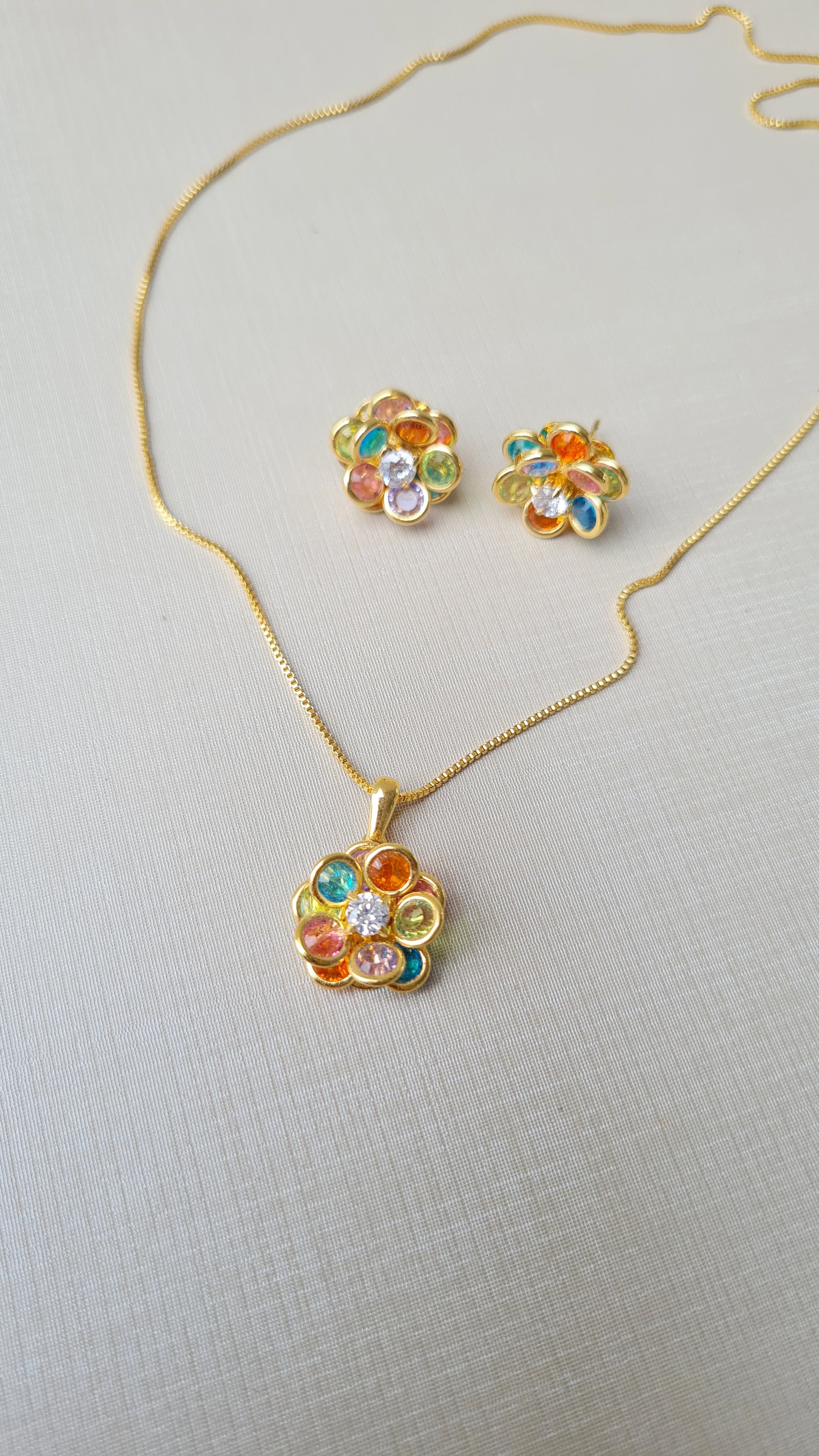 Conjunto Flor Colorida