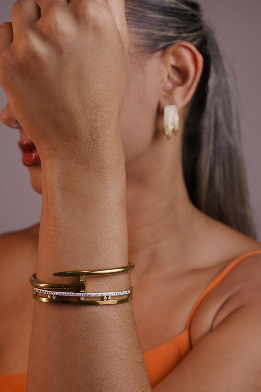 Brinco 7 Fios Cravejado Antialergico