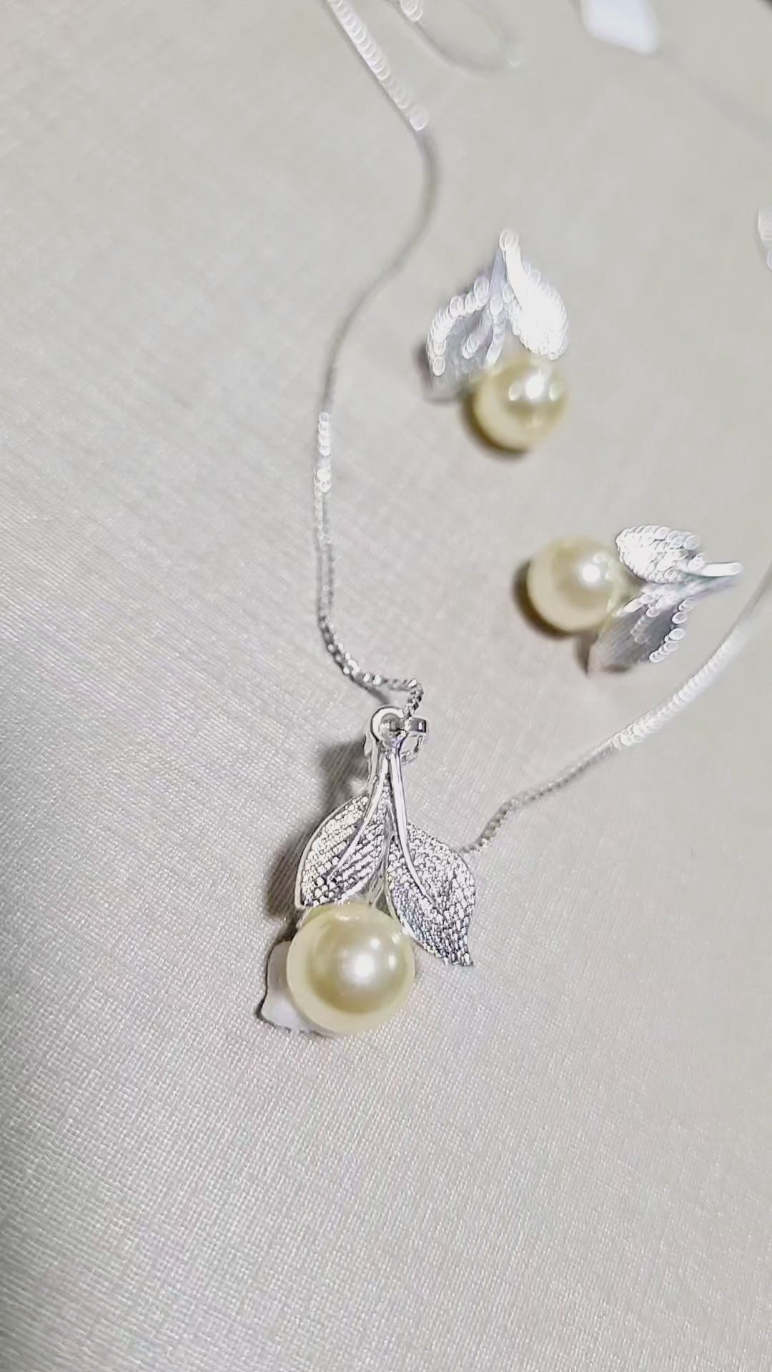 Conjunto Pérola com Folhas