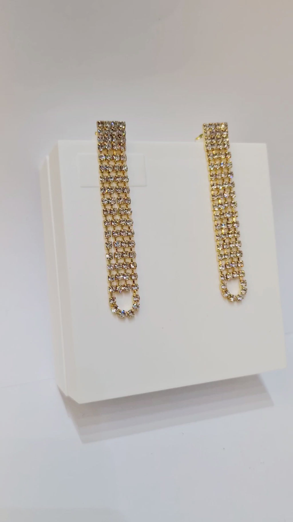 Brinco Franja Pedraria