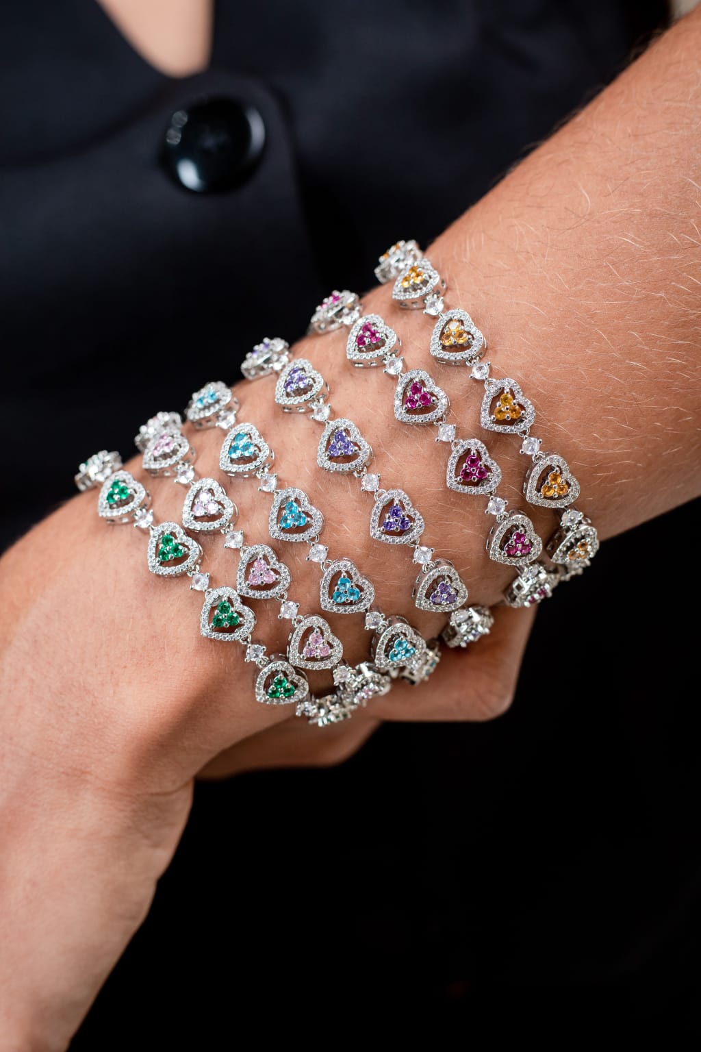 Pulseira Riviera Corações em Aço